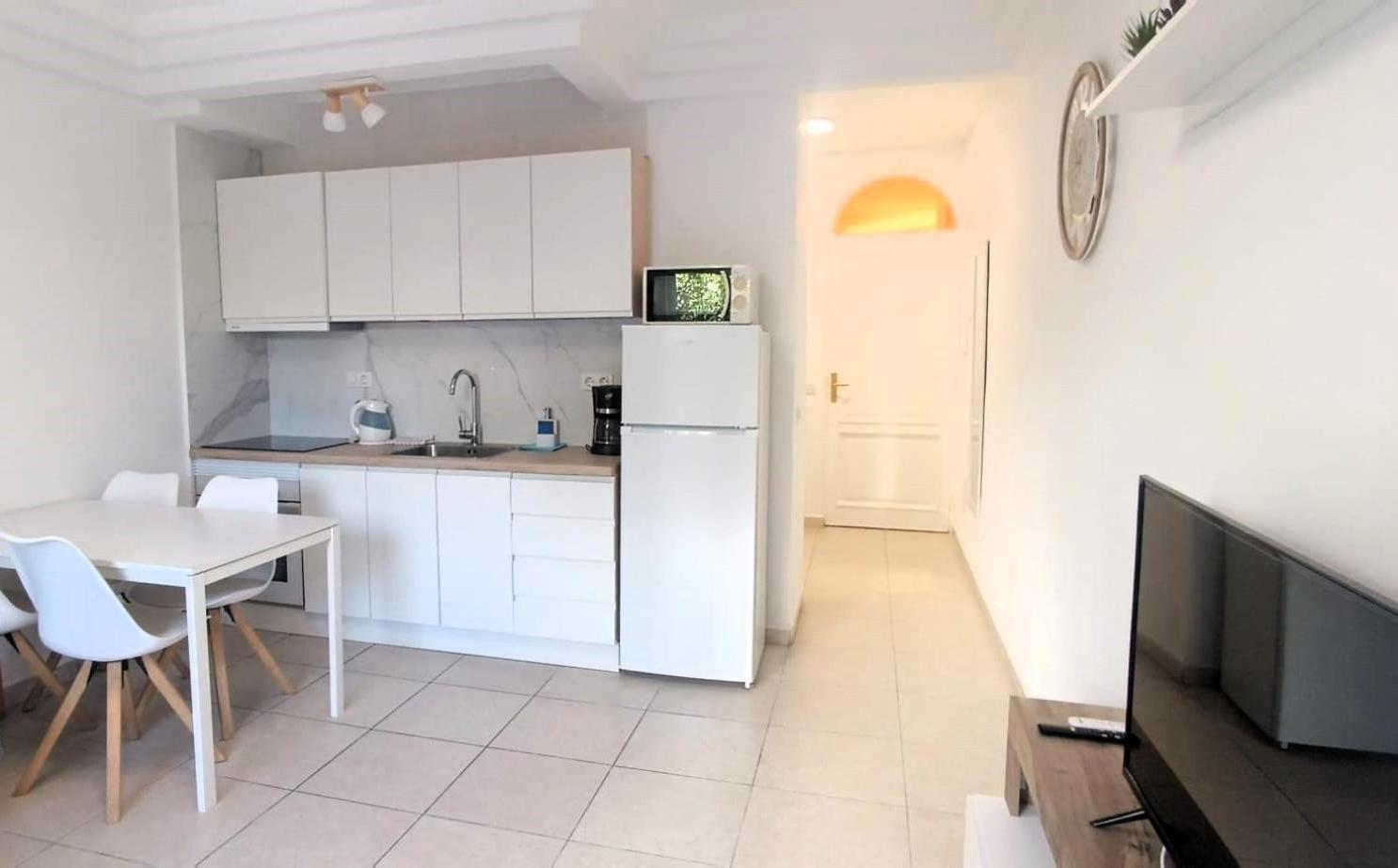 Newly Renovated Modern Apartment In Orlando Complex, Costa Adeje Экстерьер фото